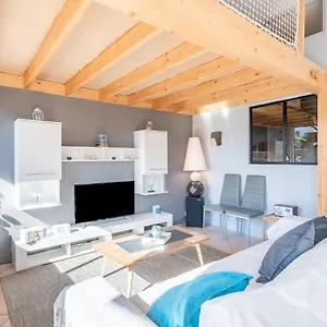  Appartement Beaumanoir France