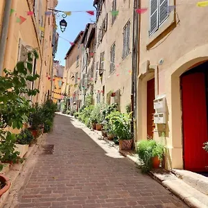 Cosy 40m2 Center 'le Panier' Marseille