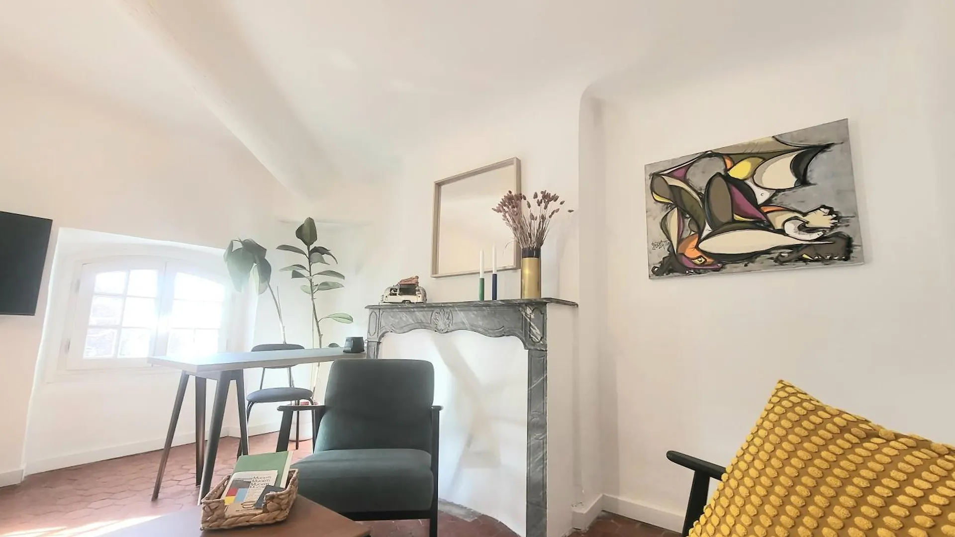 Lejlighed Logement Au Coeur De Marseille, Le Stassi